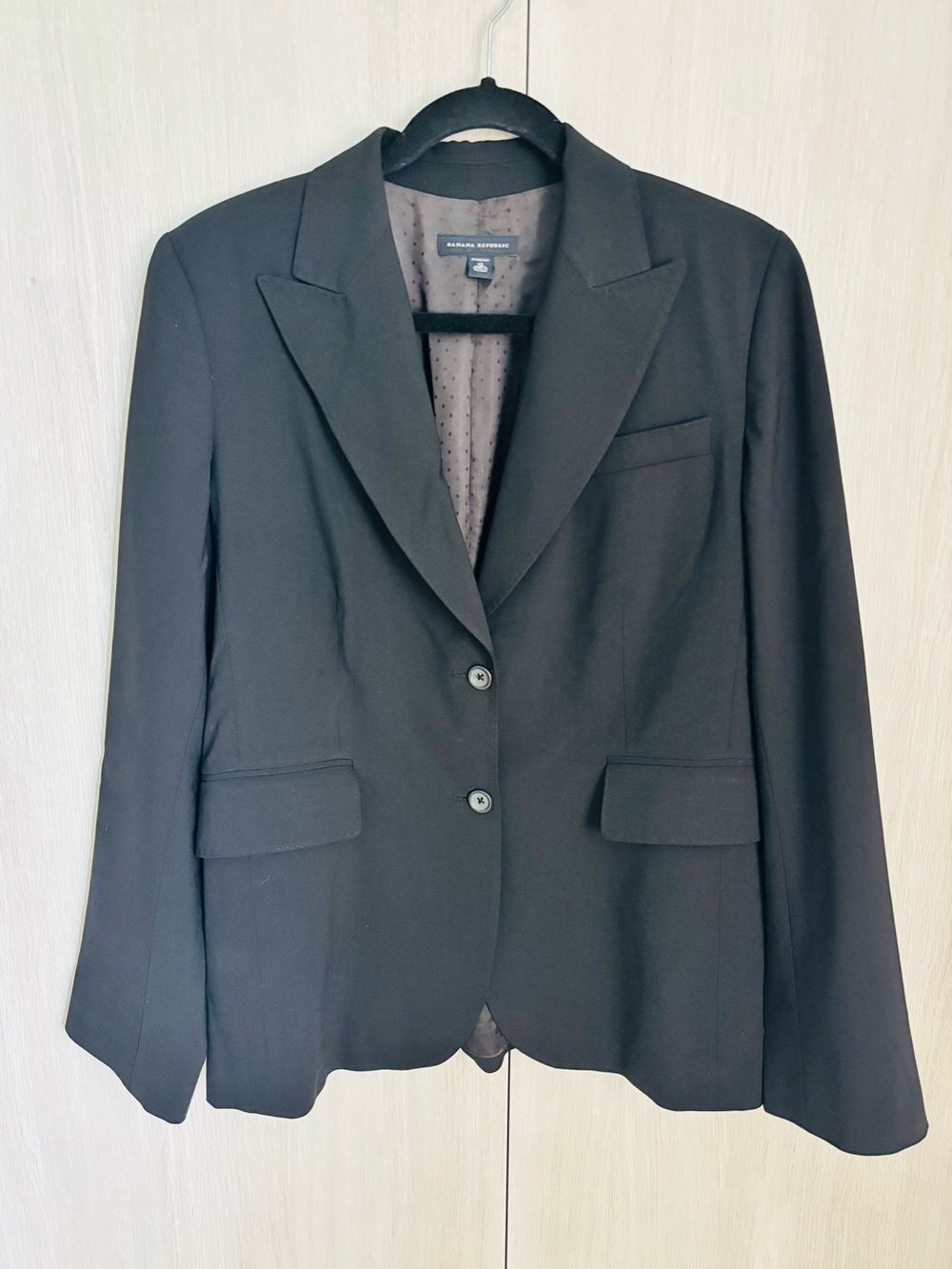 Banana Republic Black Women's Two-Button Blazer
